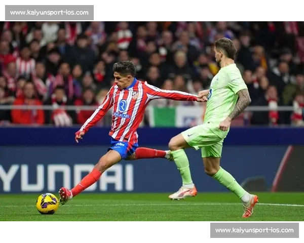 弗里克盛赞却难阻离队?巴萨中卫陷入去留漩涡 弗里克盛赞却难阻离队?巴萨中卫陷入去留漩涡