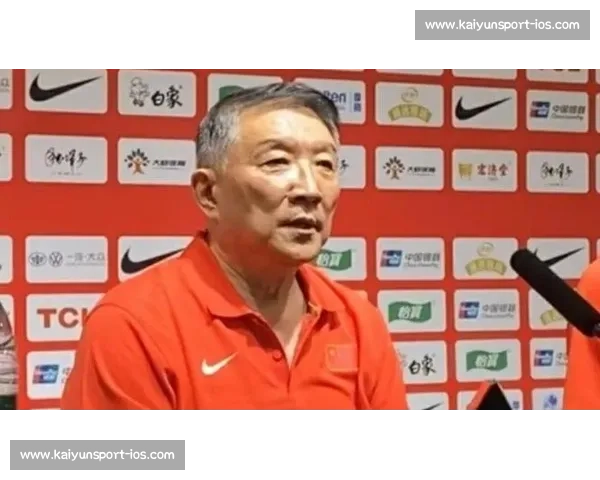 李梦缺席热身赛原因揭晓 宫鲁鸣:伤病恢复优先 李梦缺席热身赛原因揭晓 宫鲁鸣:伤病恢复优先