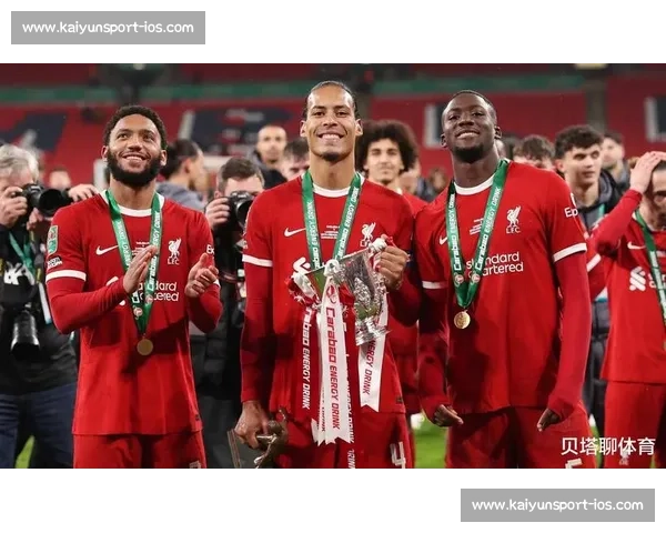 阿诺德离队后,红军仅剩两人撑起英格兰血脉 阿诺德离队后,红军仅剩两人撑起英格兰血脉