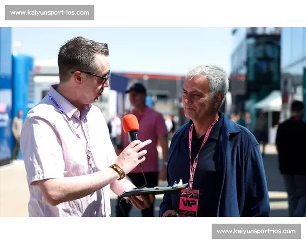 恰 20 经纪人赴伊斯坦布尔敲定转会 加拉塔萨雷 1500 万欧协议在望 恰 20 经纪人赴伊斯坦布尔敲定转会 加拉塔萨雷 1500 万欧协议在望