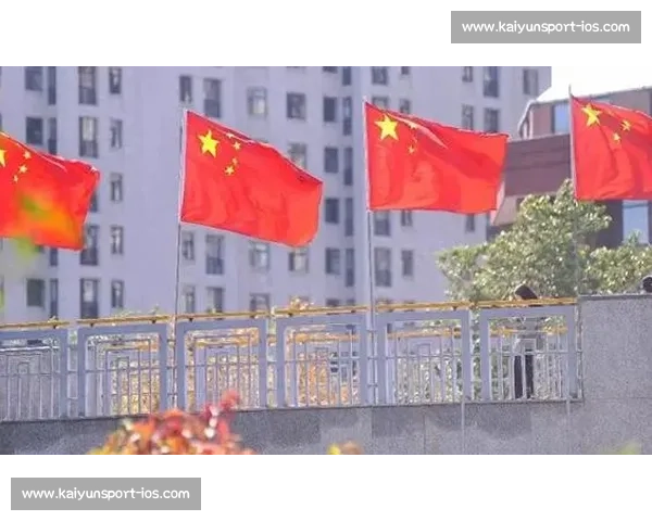 河南队严正回应成都球迷恶意侮辱：喷涂脏话、亵渎足球文化